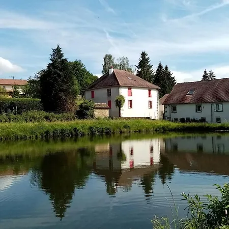 Maison De Caractere 12 Pers, Nature & Confort, Proche Ski, Peche Possible - Fr-1-589-40 Bellefontaine